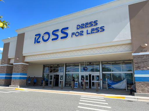 Clothing Store «Ross Dress for Less», reviews and photos, 3205 Rolling Oaks Blvd, Kissimmee, FL 34747, USA