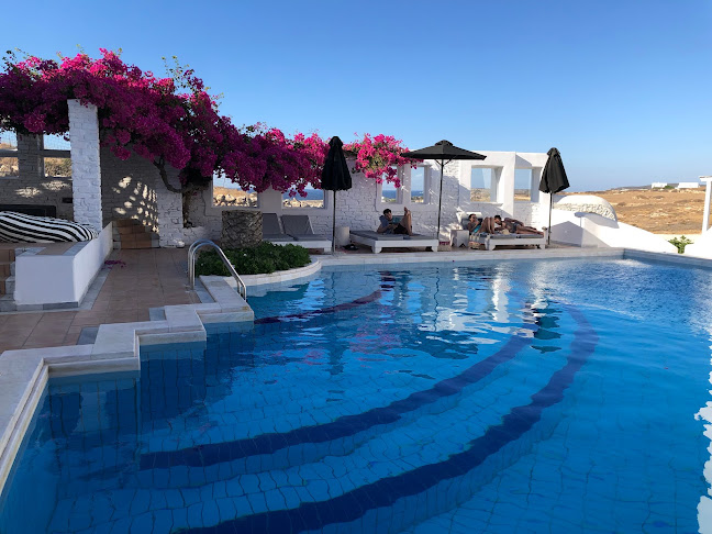 Σχόλια και κριτικές για το Mr & Mrs White Paros