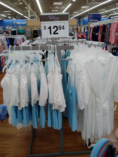 Department Store «Walmart Supercenter», reviews and photos, 101 Howland Blvd, Deltona, FL 32738, USA