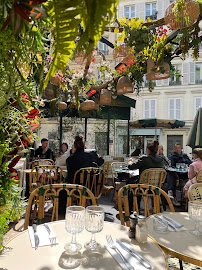 Atmosphère du Restaurant Café Père Tanguy à Paris - n°15