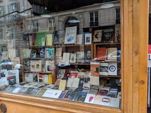 Le Coupe Papier Librairie théâtrale à Paris