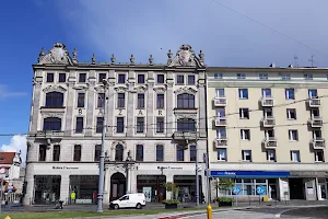 Gmach Bazaru Poznańskiego image