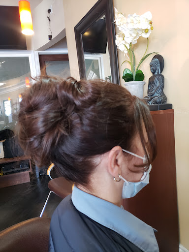 Hair Salon «4me Salon & Skincare (AVEDA Exclusive Salon)», reviews and photos, 6492 Edinger Ave, Huntington Beach, CA 92647, USA