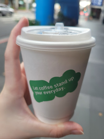 COFFEE : STAND UP 立良
