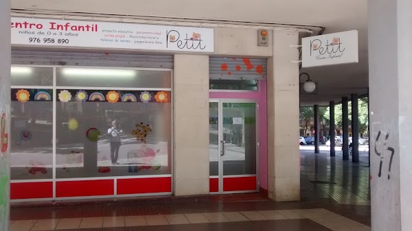 Centro Infantil Petit