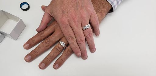 Jewelry Designer «Koop Diamond Cutters Inc.», reviews and photos, 214 E 8th St #4, Cincinnati, OH 45202, USA