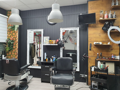 Sir Antony's Barbería en Alcalá de Henares, Madrid