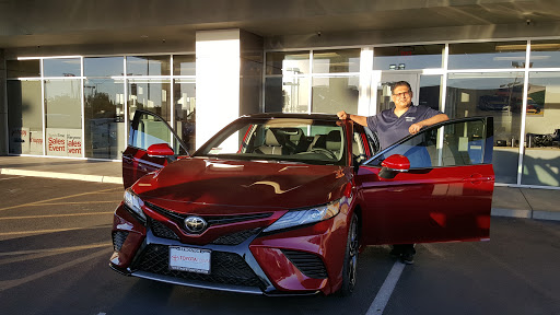 Toyota Dealer «Toyota Town of Stockton», reviews and photos, 2150 E Hammer Ln, Stockton, CA 95210, USA