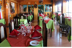 Restaurante Peruano Aji Y Sabor image