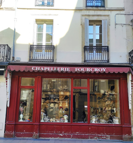 Magasin de vêtements pour hommes Chapellerie Fourcroy Dijon