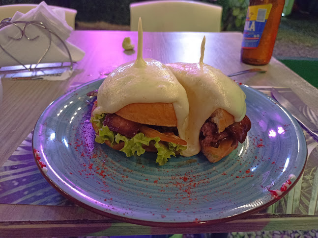 Raíces Restaurante Acacias - Restaurante