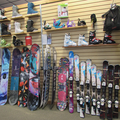 Sporting Goods Store «Peter Glenn Ski & Sports», reviews and photos, 900 Park Centre Blvd, Miami, FL 33169, USA