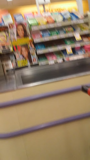 Grocery Store «Winn-Dixie», reviews and photos, 2519 McMullen Booth Rd #106, Clearwater, FL 33761, USA