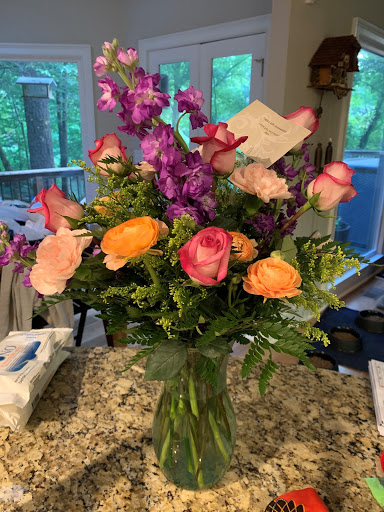 Florist «The Best Little Flower Shop In Roswell», reviews and photos, 10800 Alpharetta Hwy #228, Roswell, GA 30076, USA