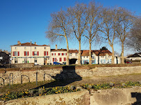 Extérieur du Restaurant Hôtel Les Pages, Lunéville à Lunéville - n°11