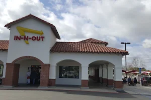 In-N-Out Burger image