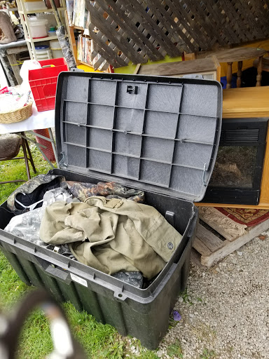 Flea Market «Olde Tyme Flea Market», reviews and photos, 5400 State Rd 46, Nashville, IN 47448, USA