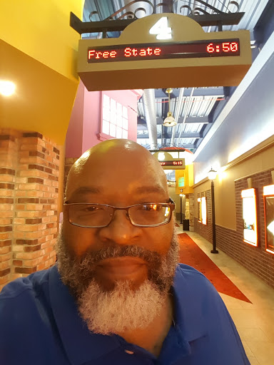 Movie Theater «Regal Cinemas St. Louis Mills 18 & IMAX», reviews and photos, 5555 St.Louis Mills Blvd, Hazelwood, MO 63042, USA
