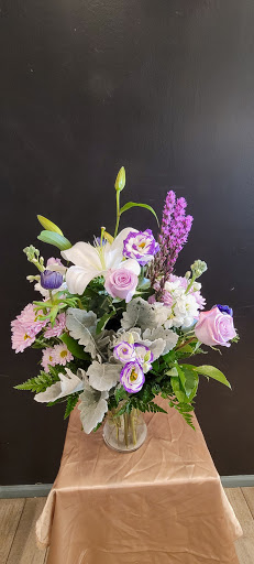 Florist «Central Florist», reviews and photos, 252 N Central Ave, Valley Stream, NY 11580, USA