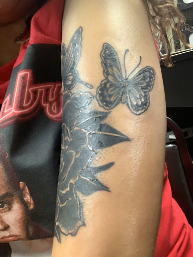 Tattoo Shop «Fortune Brothers Tattoo Co.», reviews and photos, 918 Oblate Dr, San Antonio, TX 78216, USA