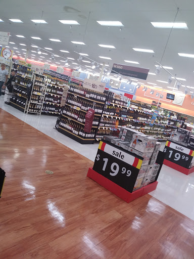 Grocery Store «Winn-Dixie», reviews and photos, 2880 Howland Blvd, Deltona, FL 32725, USA