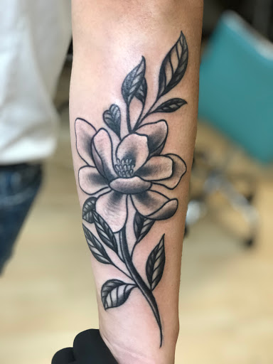 Explore shoulder tattoo ideas for men, creative tattoo ideas in Sacramento, available at 13 MAG TATTOO