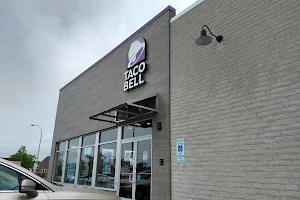 Taco Bell image