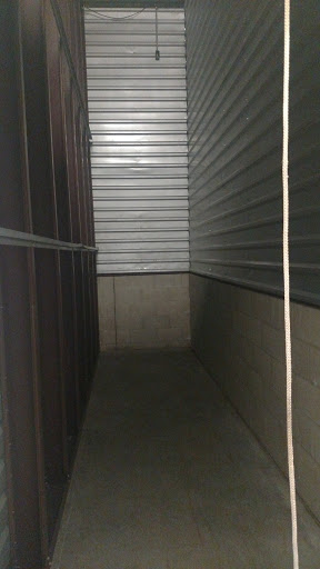 Self-Storage Facility «EZ Storage», reviews and photos, 24625 Evergreen Rd, Southfield, MI 48034, USA