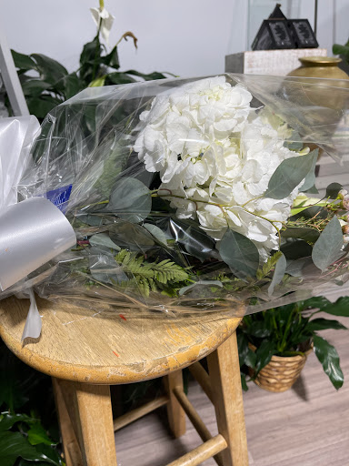 Florist «A Touch of Elegance Florist», reviews and photos, 360 S Franklin Ave, Belleville, NJ 07109, USA