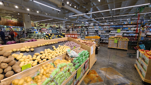Grocery Store «Whole Foods Market», reviews and photos, 1010 Park Pl, San Mateo, CA 94403, USA