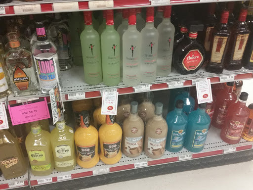 Liquor Store «Pearl Street Beverage», reviews and photos, 240 Pearl St, Burlington, VT 05401, USA