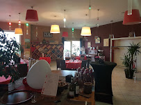 Atmosphère du Restaurant français Restaurant Le Point g à Saint-Broladre - n°6