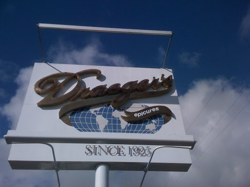 Draegers Market image