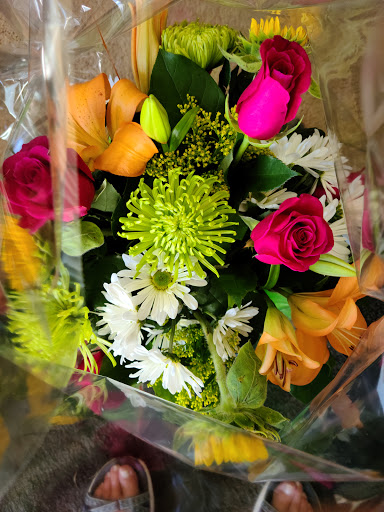 Florist «Variety Florist», reviews and photos, 45 2nd Ave, Bay Shore, NY 11706, USA