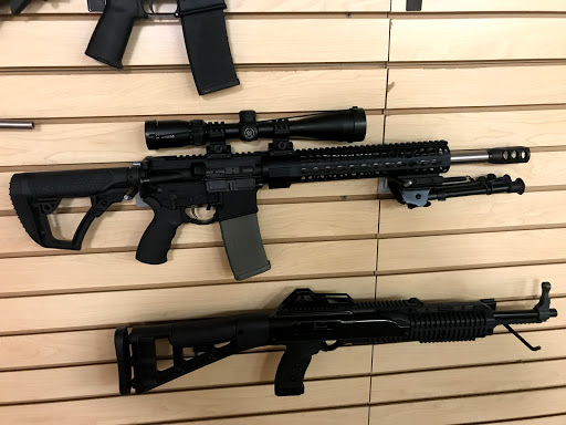 Gun Shop «Gun Outlet & Pawn», reviews and photos, 5115 N Tryon St, Charlotte, NC 28213, USA