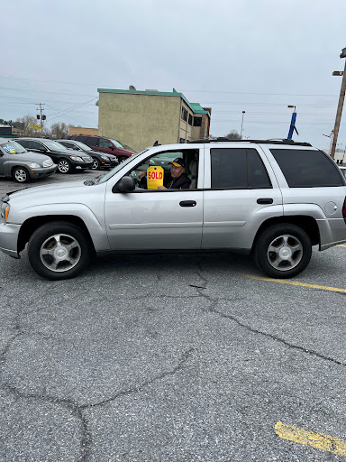 Used Car Dealer «Below Bluebook Autos LLC», reviews and photos, 2451 Paxton St, Harrisburg, PA 17111, USA