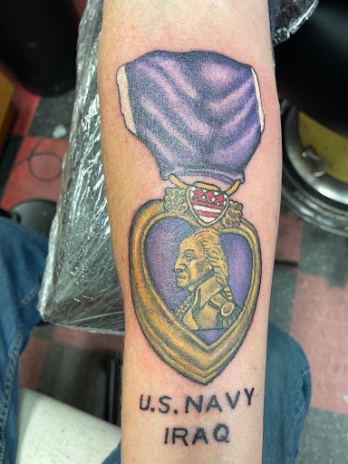 Tattoo Shop «Hall of Tattoos», reviews and photos, 328 E Main St, Norman, OK 73069, USA