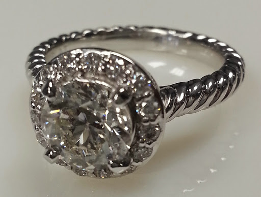 Jewelry Store «Mark Puglise Jewelers», reviews and photos, 3714 Whitney Ave #2, Hamden, CT 06518, USA