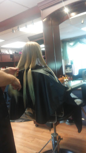 Beauty Salon «Village Salon», reviews and photos, 3322 Friedensburg Rd, Oley, PA 19547, USA