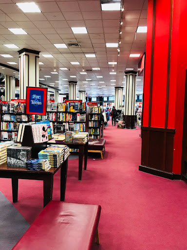 Book Store «University of Pennsylvania Bookstore», reviews and photos, 3601 Walnut St, Philadelphia, PA 19104, USA