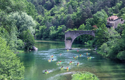 Emotion Canoë | Canoë Gorges du Tarn | Lozère | Aveyron à Mostuéjouls