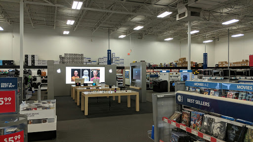 Electronics Store «Best Buy», reviews and photos, 16221 Ford Rd, Dearborn, MI 48126, USA
