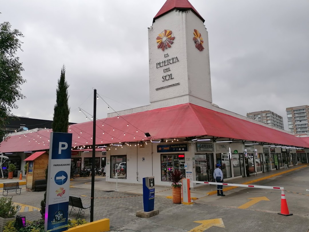 La Puerta Del Sol Centro Comercial