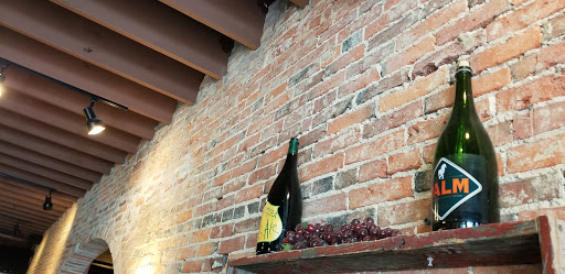 Wine Store «Village Wine Cellars», reviews and photos, 48 E Mulberry St, Lebanon, OH 45036, USA