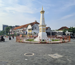 OYO 3787 Hotel Poncowinatan photo