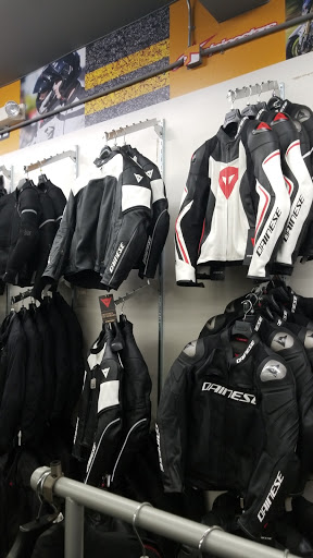 Motorcycle Parts Store «Cycle Gear», reviews and photos, 2052 Lincoln Hwy, Edison, NJ 08817, USA