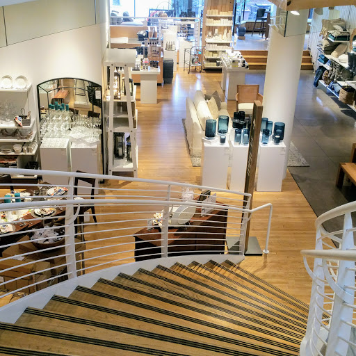 Furniture Store «Crate and Barrel», reviews and photos, 75 W Colorado Blvd, Pasadena, CA 91105, USA