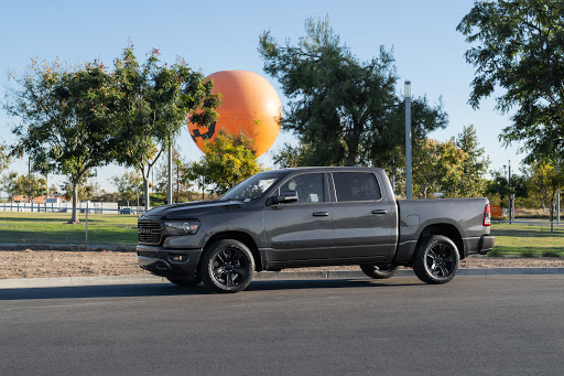 Chrysler Dealer «Tuttle Click Tustin Chrysler Dodge Jeep RAM», reviews and photos, 40 Auto Center Dr, Tustin, CA 92782, USA