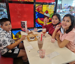 Swensen'S สาขา Lotus The Walk Nakonsawan photo