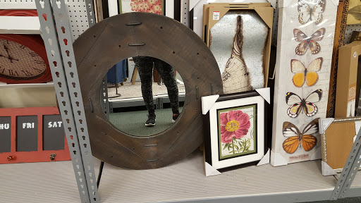 Home Goods Store «Tuesday Morning», reviews and photos, 13410 Meridian E, Puyallup, WA 98373, USA